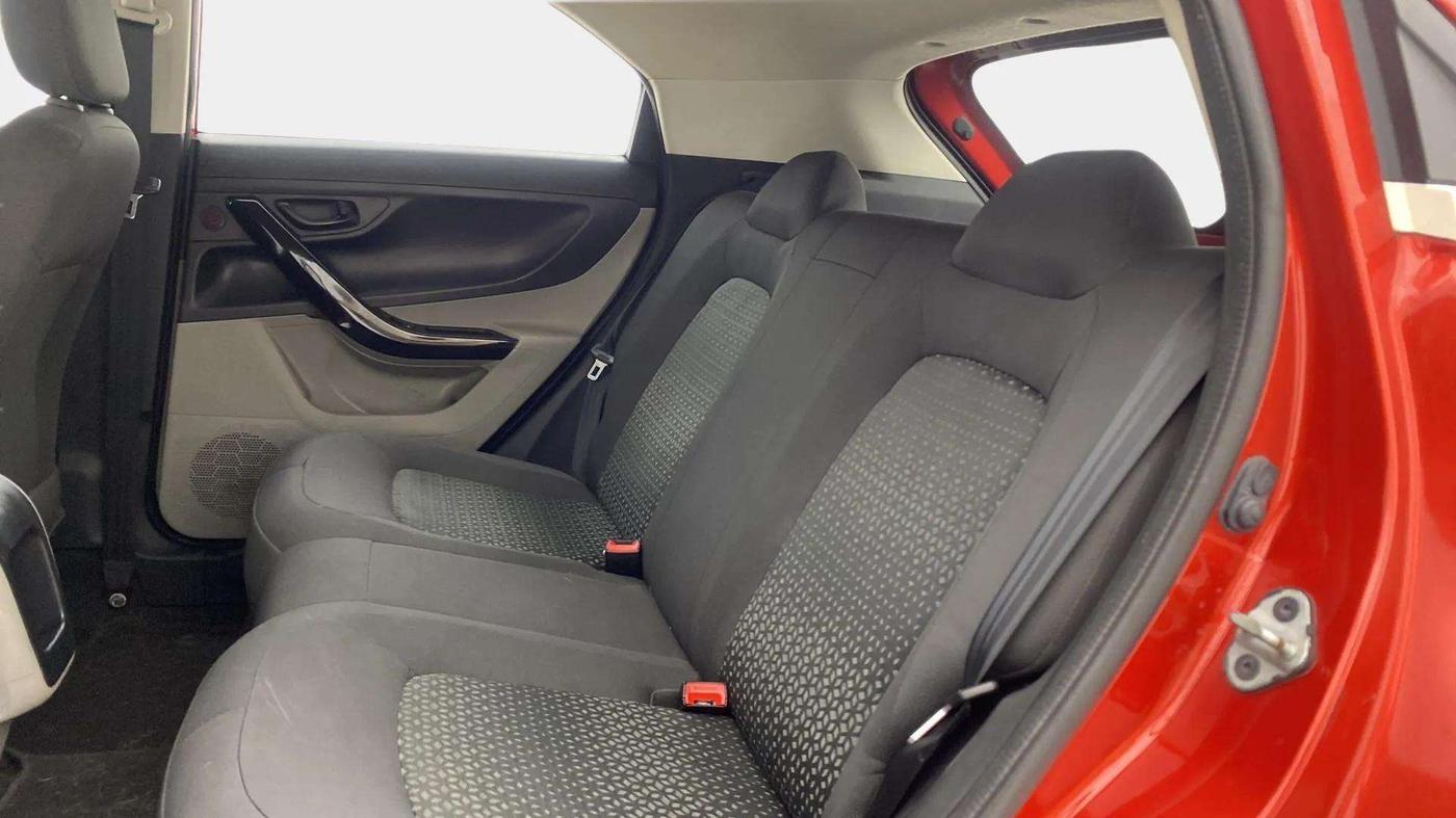 2018 Tata NEXON XM PETROL, Petrol, Manual, 39,880 km, Right Side Rear Door Cabin