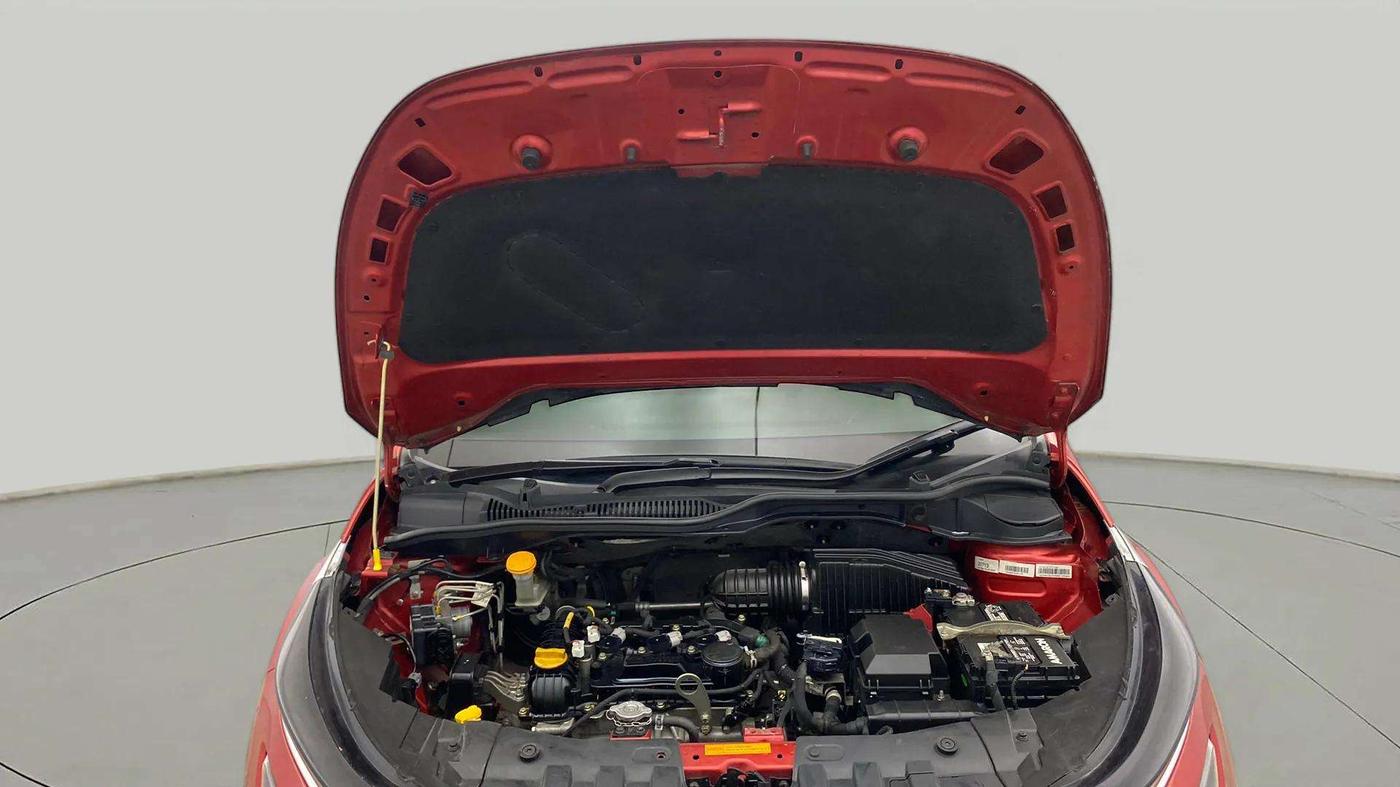 2020 Tata ALTROZ XZ PETROL, Petrol, Manual, 30,380 km, Open Bonet