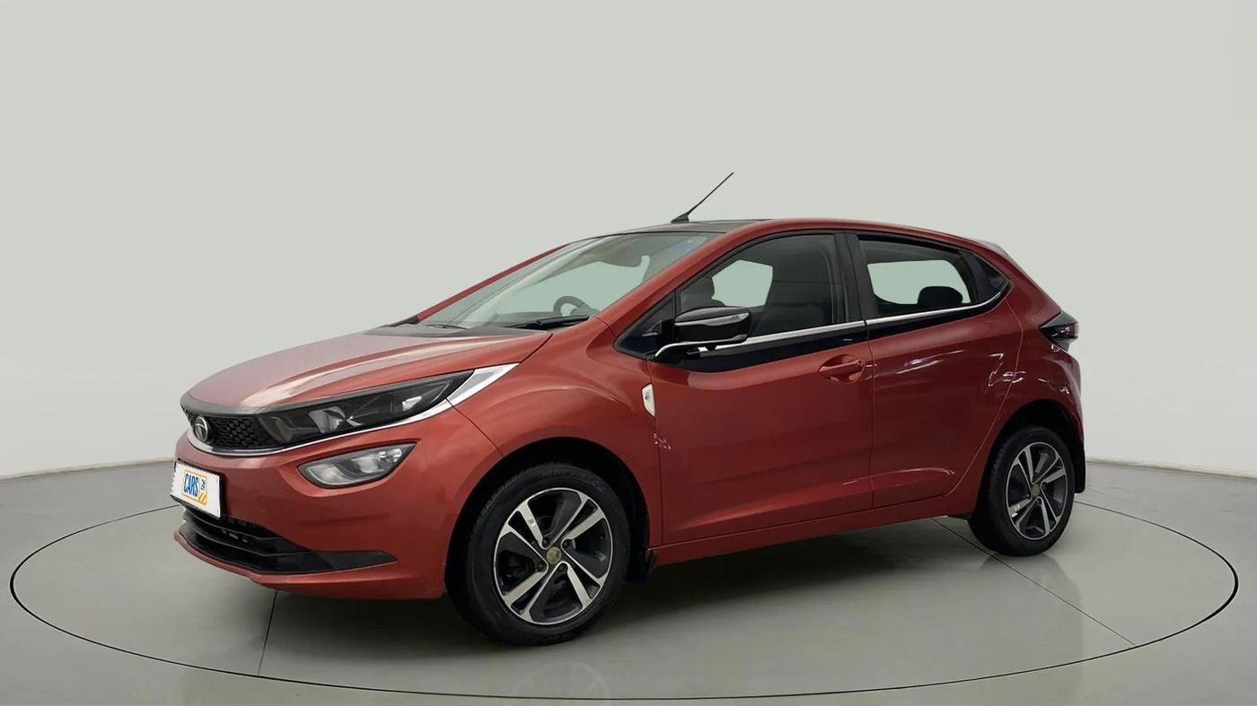2020 Tata ALTROZ XZ PETROL, Petrol, Manual, 30,380 km, Left Front Diagonal