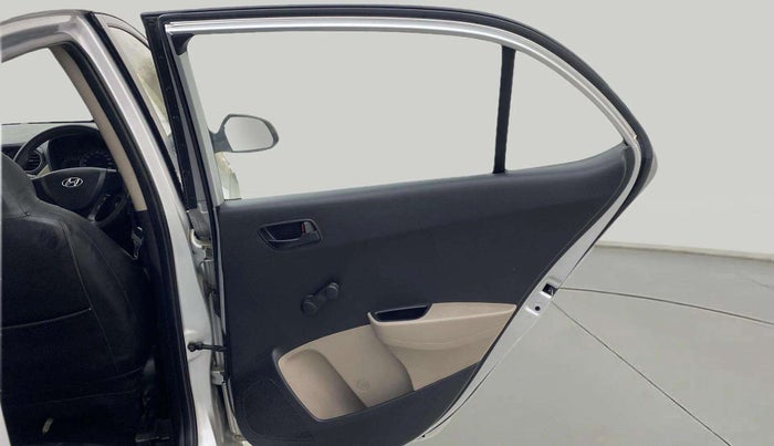 2015 Hyundai Xcent BASE 1.2, Petrol, Manual, 43,230 km, RHS Rear Door
