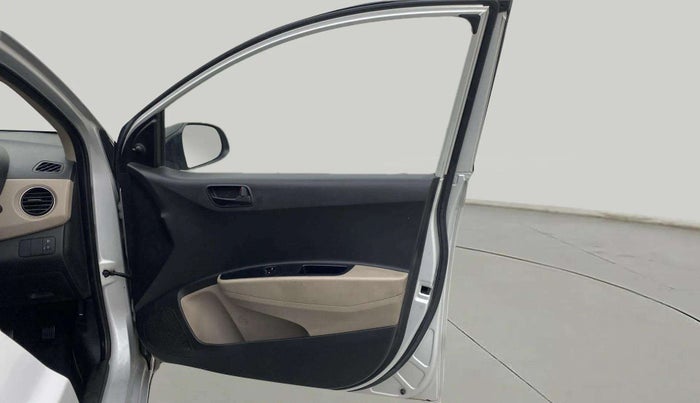 2015 Hyundai Xcent BASE 1.2, Petrol, Manual, 43,230 km, RHS Front Door