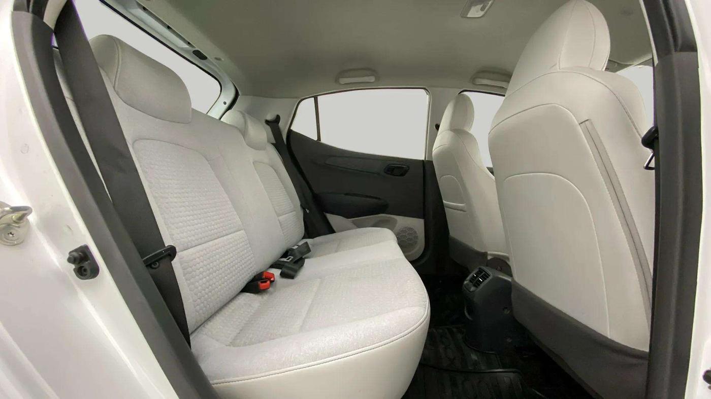 2022 Hyundai GRAND I10 NIOS MAGNA 1.2 KAPPA VTVT, Petrol, Manual, 54,807 km, Right Side Rear Door Cabin