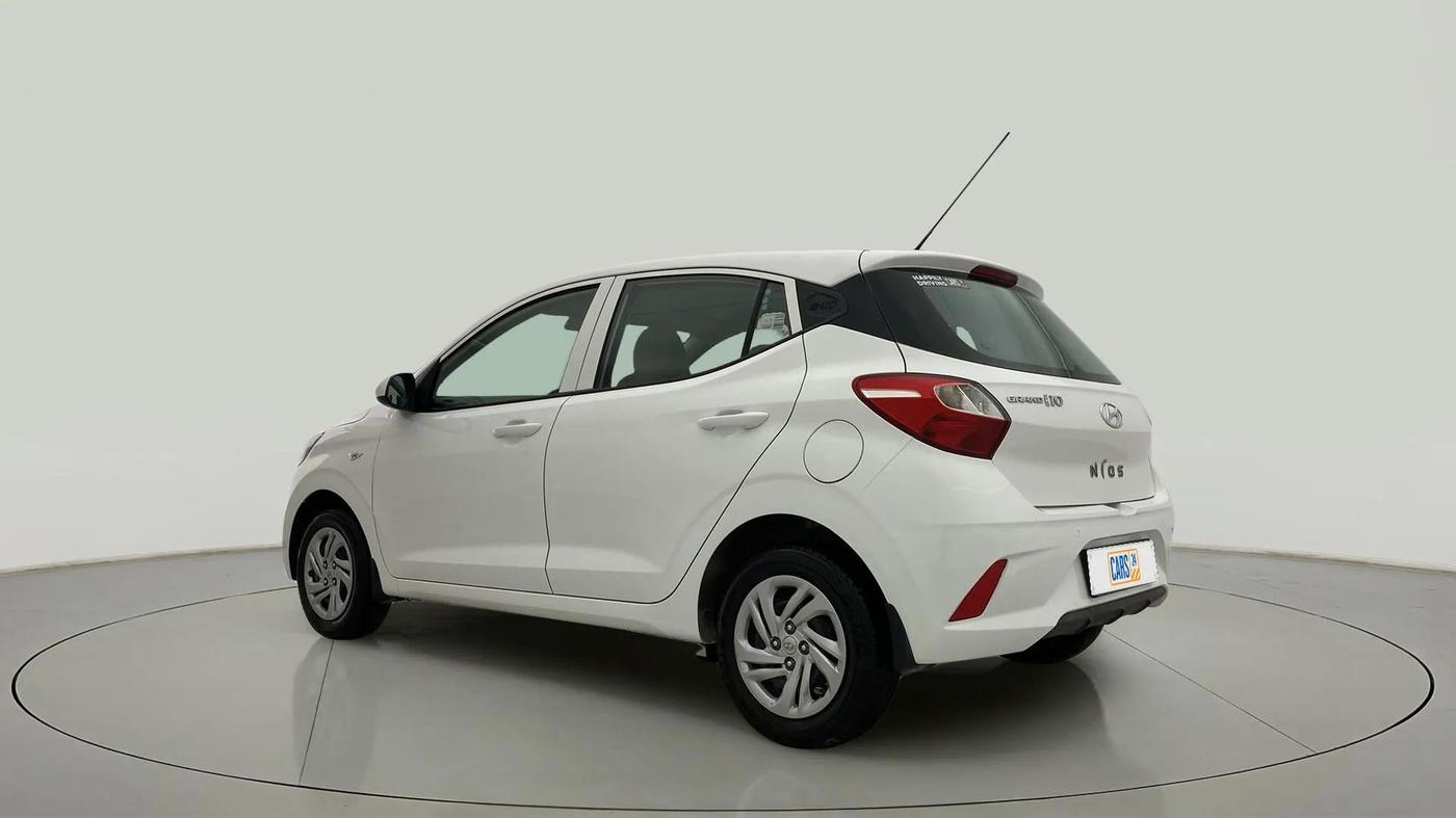 2022 Hyundai GRAND I10 NIOS MAGNA 1.2 KAPPA VTVT, Petrol, Manual, 54,807 km, Left Back Diagonal