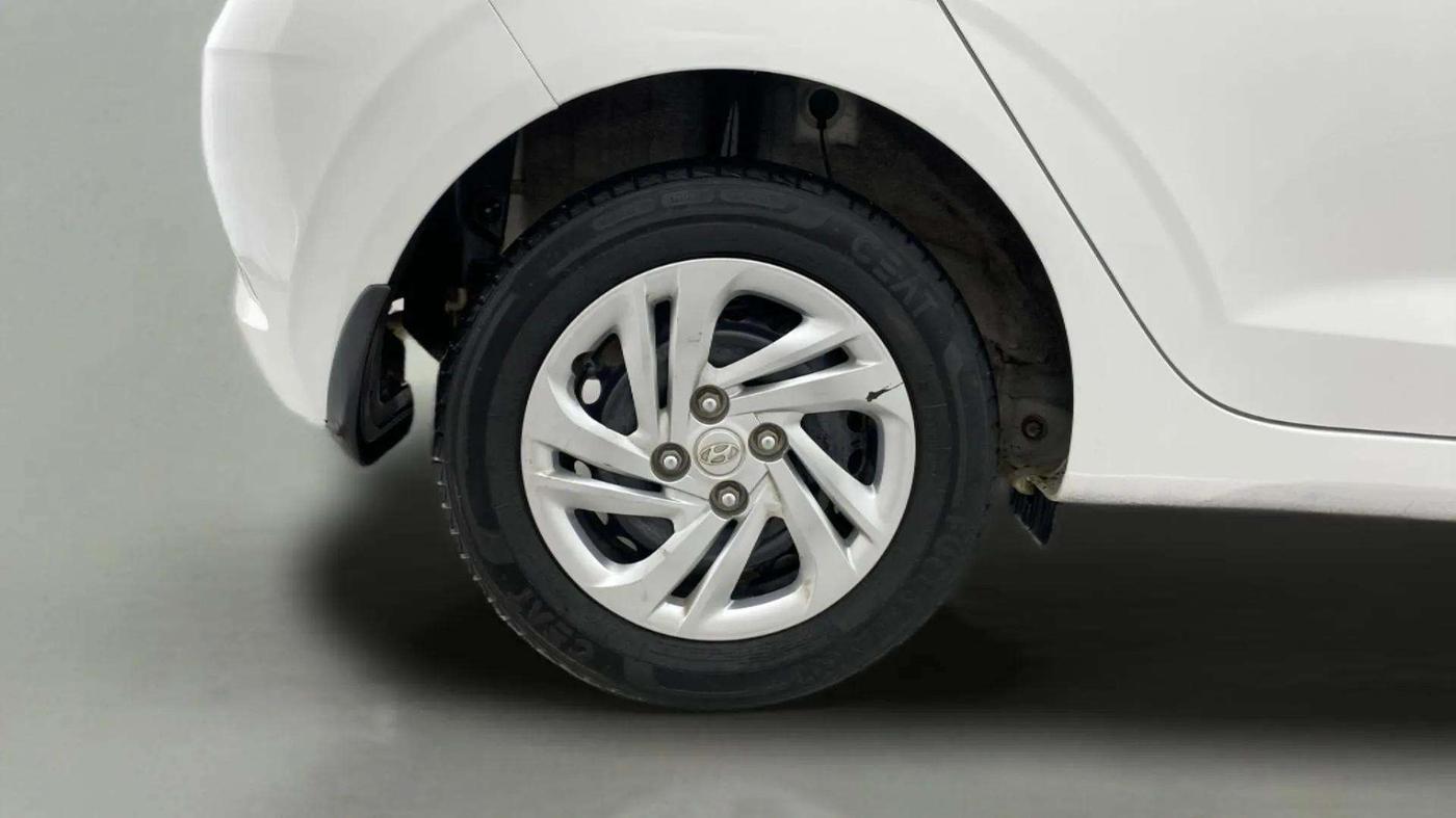 2022 Hyundai GRAND I10 NIOS MAGNA 1.2 KAPPA VTVT, Petrol, Manual, 54,807 km, Right Rear Wheel