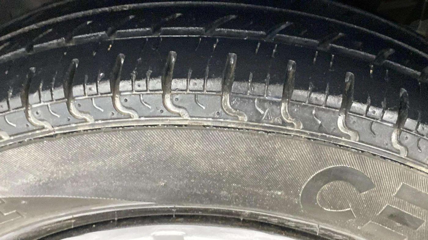 2018 Datsun Redi Go S 1.0 AMT, CNG, Automatic, 48,302 km, Left Rear Tyre Tread