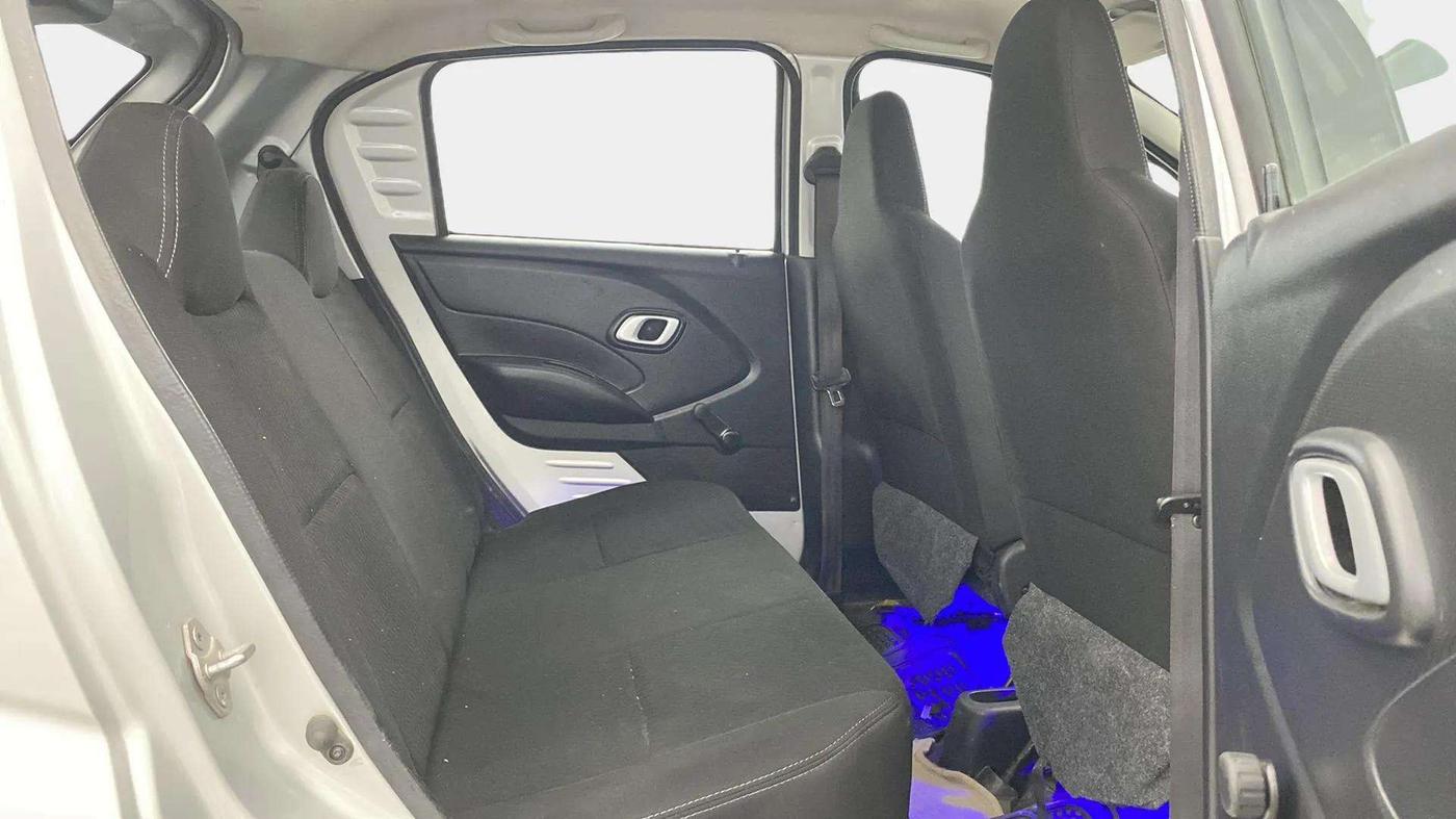 2018 Datsun Redi Go S 1.0 AMT, CNG, Automatic, 48,302 km, Right Side Rear Door Cabin