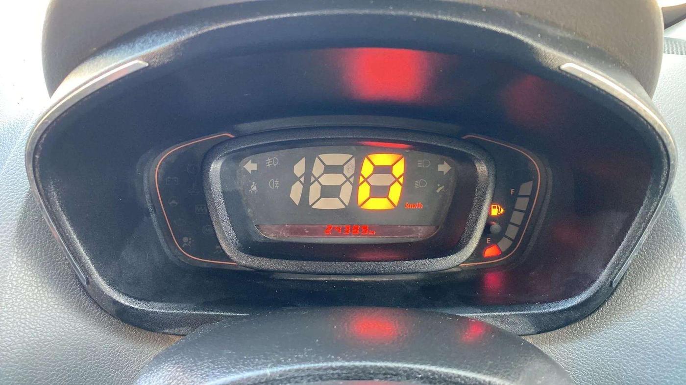 2019 Renault Kwid RXT 0.8 (O), Petrol, Manual, 24,389 km, Odometer Image