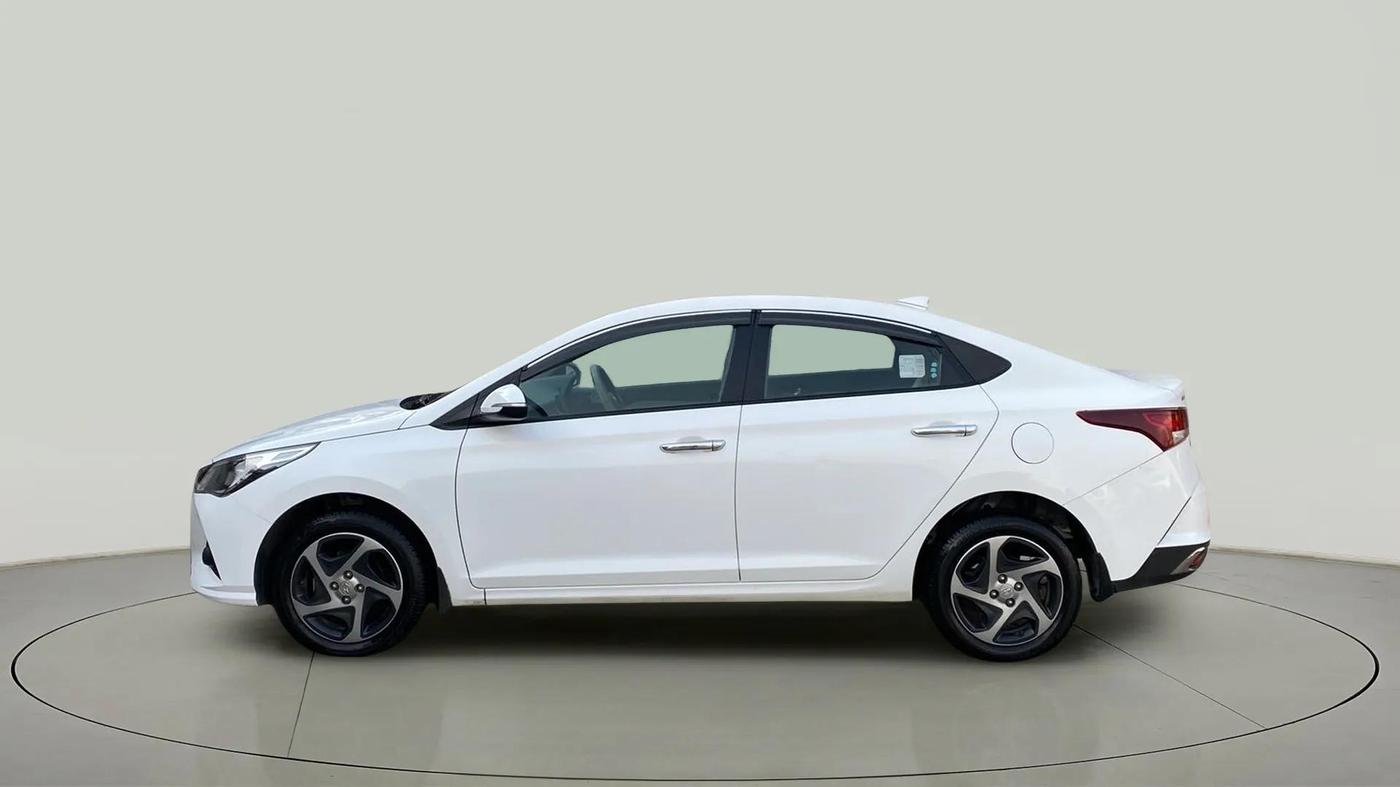 2022 Hyundai Verna S PLUS 1.5 VTVT, Petrol, Manual, 12,345 km, Left Side