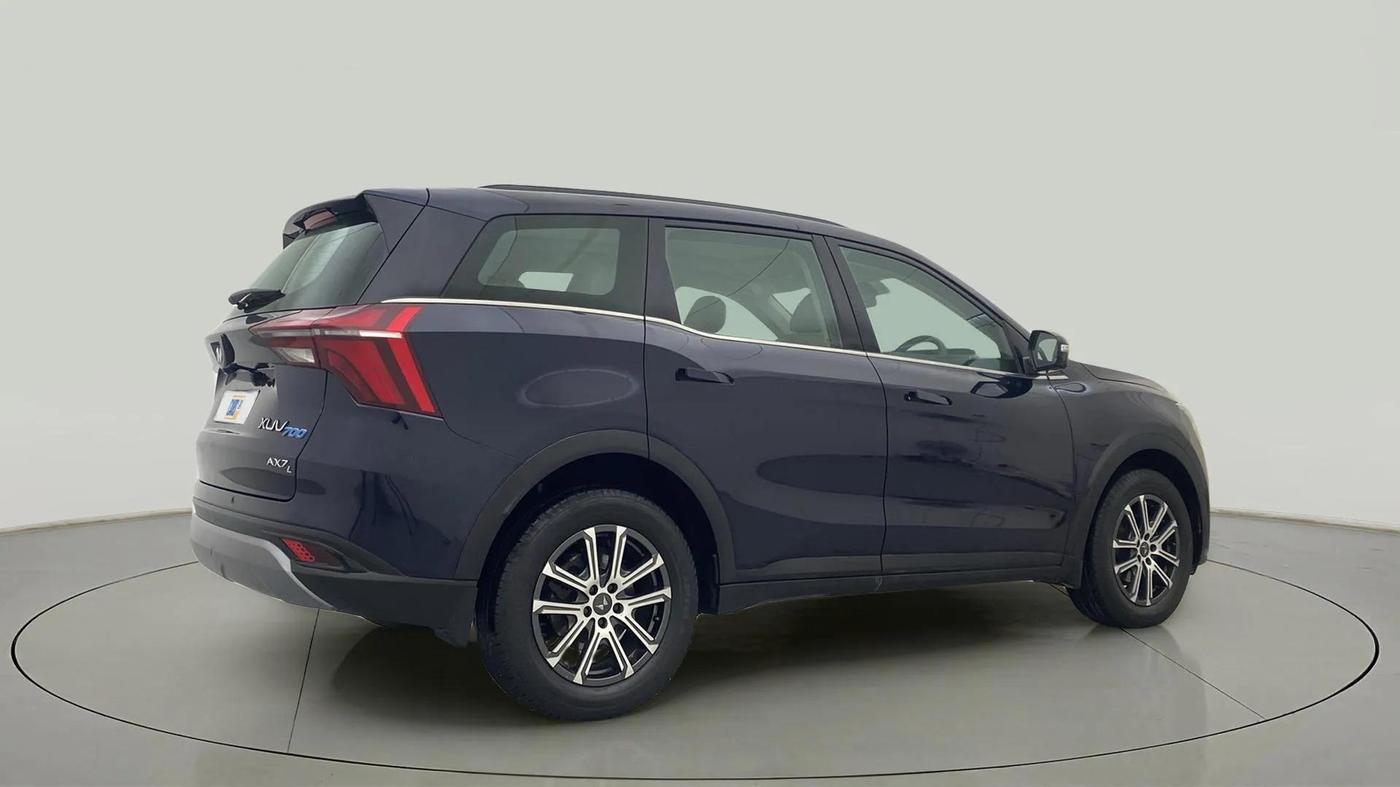 2023 Mahindra XUV700 AX 7 LUXURY D AT 7 STR, Diesel, Automatic, 16,533 km, Right Back Diagonal