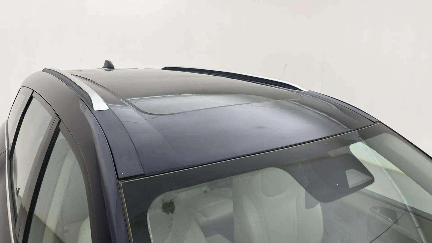 2023 Mahindra XUV700 AX 7 LUXURY D AT 7 STR, Diesel, Automatic, 16,533 km, Roof