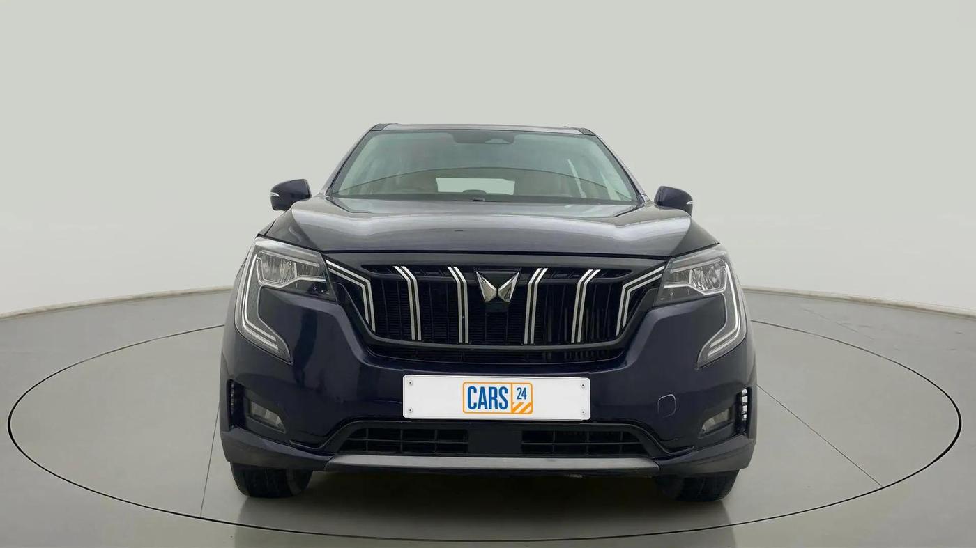 2023 Mahindra XUV700 AX 7 LUXURY D AT 7 STR, Diesel, Automatic, 16,533 km, Front