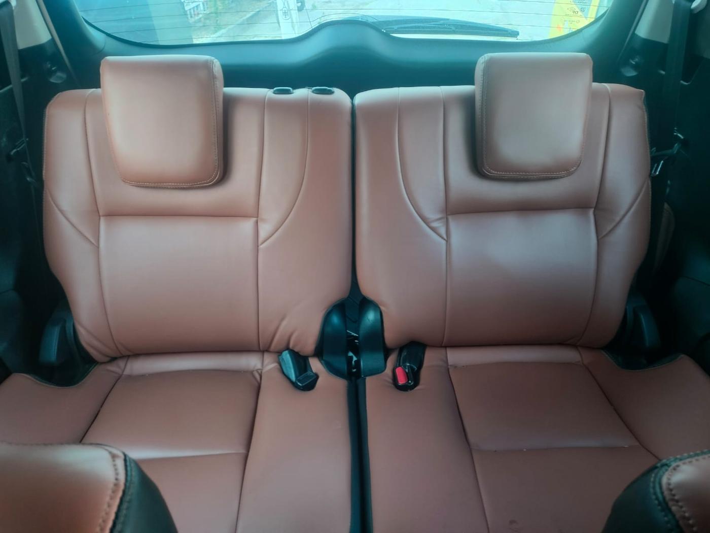 2019 Toyota Innova Crysta 2.4 G 7 STR, Diesel, Manual, 1,70,000 km, Third Seat Row ( optional )