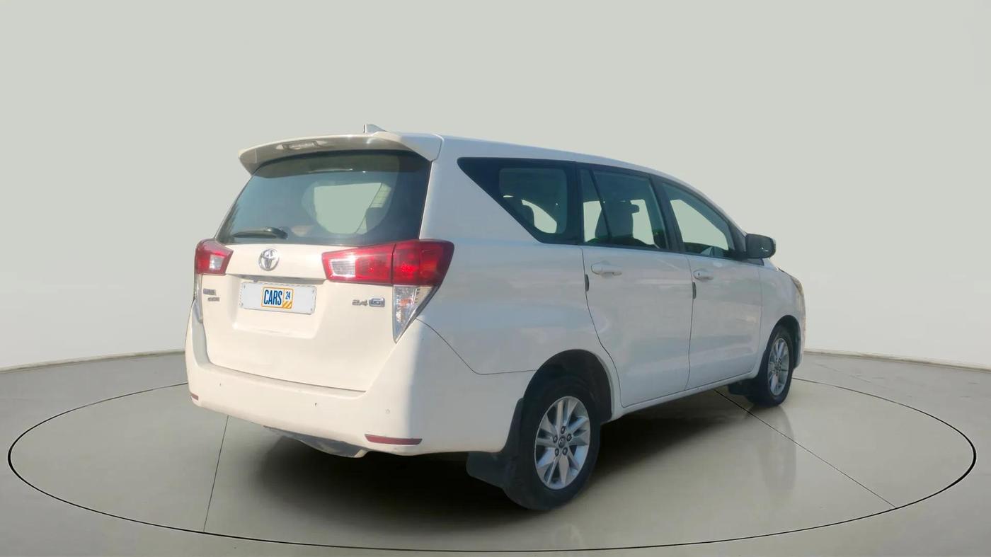 2019 Toyota Innova Crysta 2.4 G 7 STR, Diesel, Manual, 1,70,000 km, Right Back Diagonal