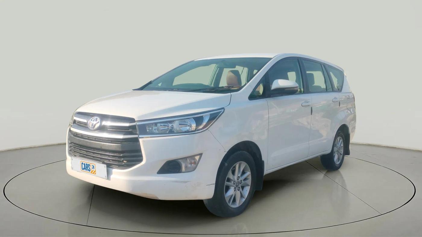 2019 Toyota Innova Crysta 2.4 G 7 STR, Diesel, Manual, 1,70,000 km, Left Front Diagonal