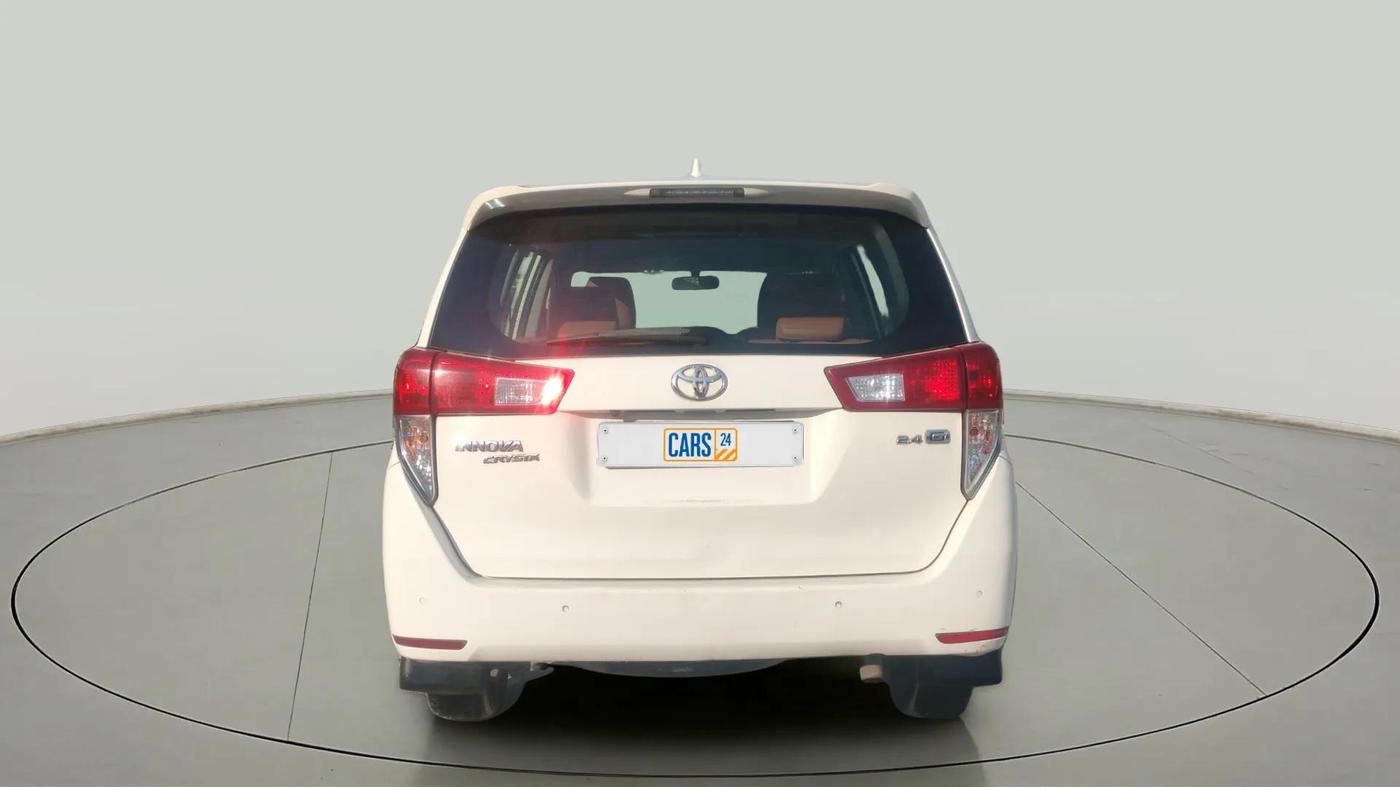 2019 Toyota Innova Crysta 2.4 G 7 STR, Diesel, Manual, 1,70,000 km, Back/Rear