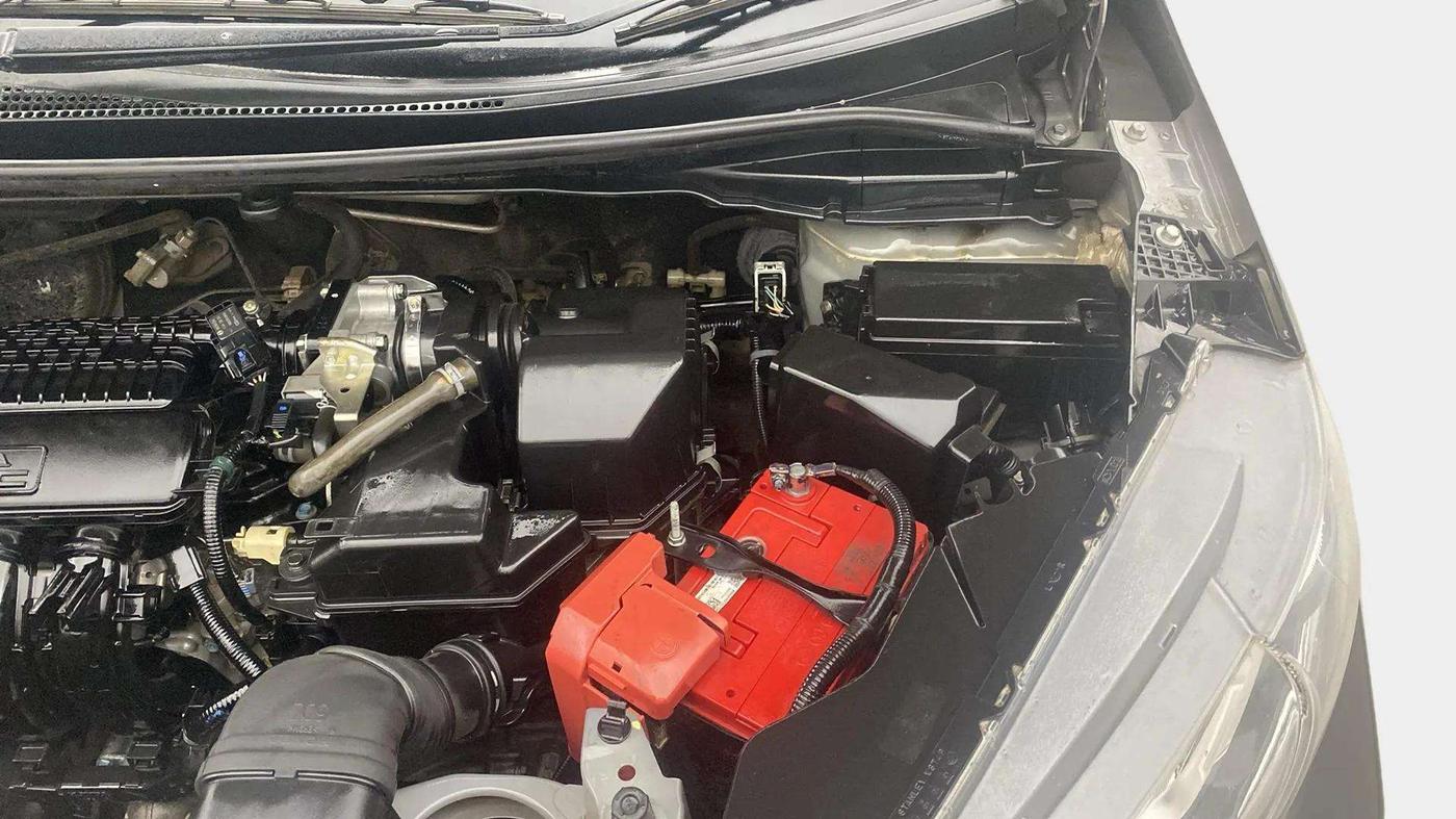 2018 Honda WR-V 1.2L I-VTEC VX MT, Petrol, Manual, 66,375 km, Engine View - Left