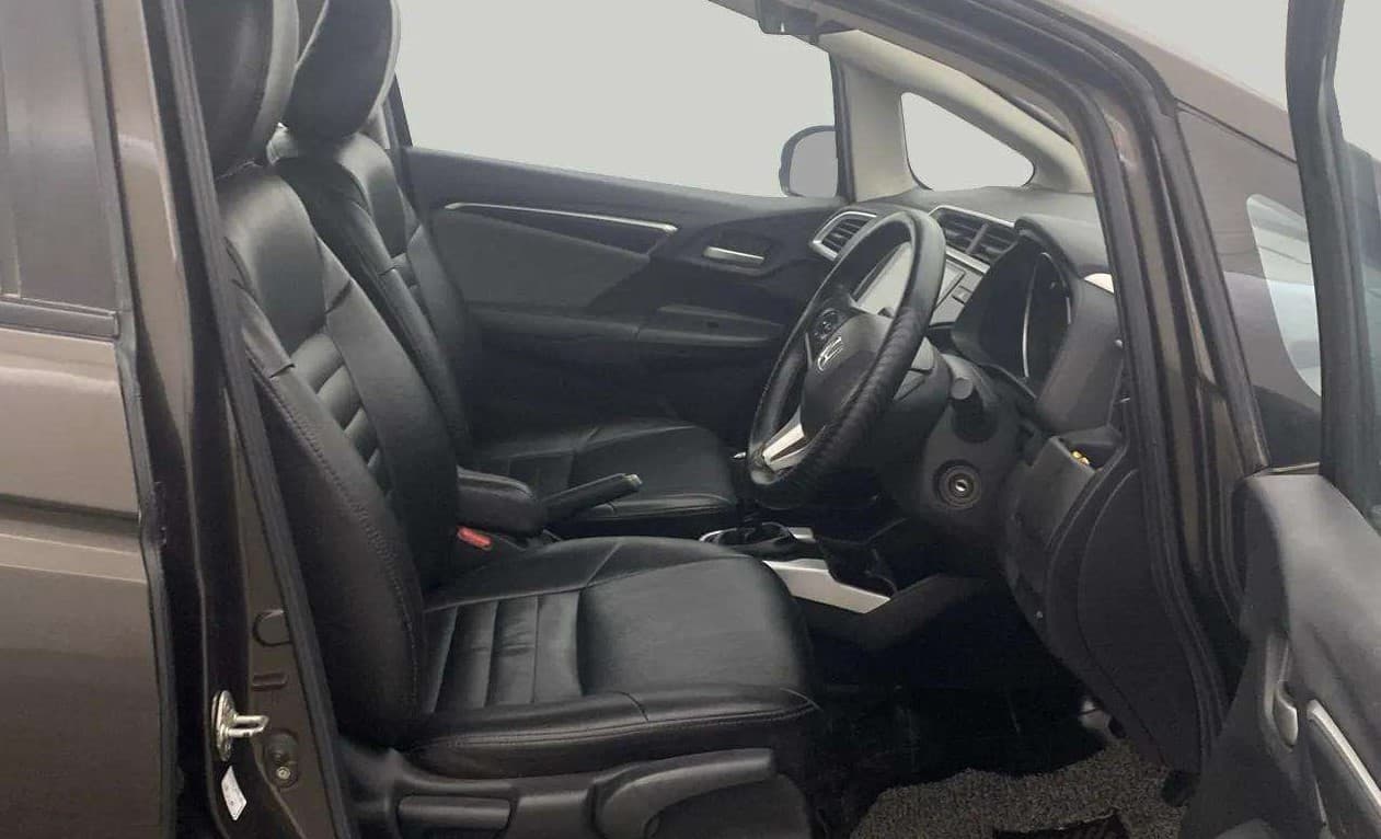 2018 Honda WR-V 1.2L I-VTEC VX MT, Petrol, Manual, 66,375 km, Right Side Front Door Cabin