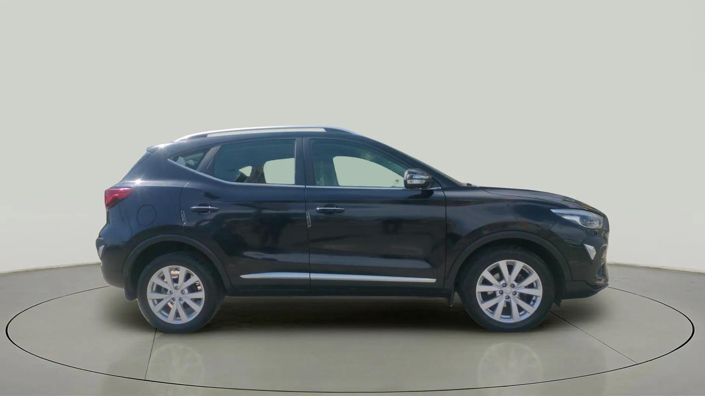 2022 MG ASTOR SUPER EX 1.5 MT, Petrol, Manual, 20,485 km, Right Side View