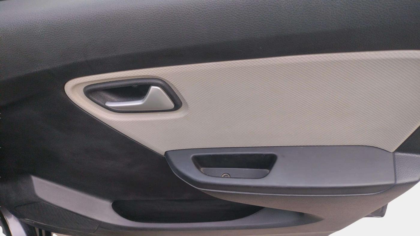 2020 Maruti Alto VXI PLUS, Petrol, Manual, 13,517 km, Driver Side Door Panels Control