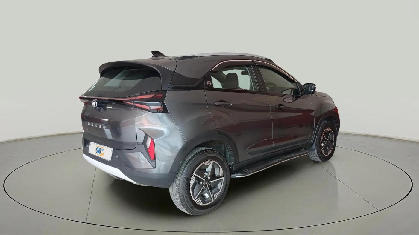 2023 Tata NEXON CREATIVE + SUNROOF 1.2 PETROL, Petrol, Manual, 10,117 km, Right Back Diagonal