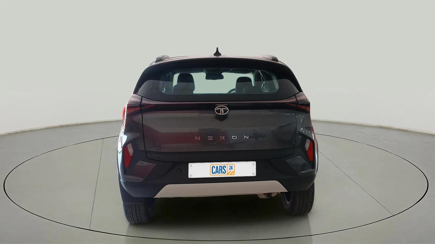 2023 Tata NEXON CREATIVE + SUNROOF 1.2 PETROL, Petrol, Manual, 10,117 km, Back/Rear