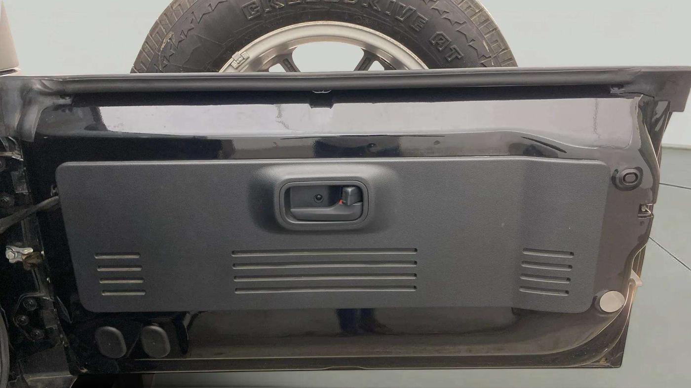 2023 Mahindra Thar LX P 2WD AT HT, Petrol, Automatic, 12,376 km, RHS Rear Door