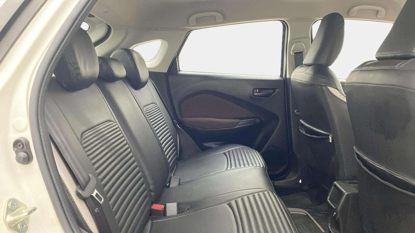 2023 Maruti FRONX DELTA PLUS 1.2L AGS, Petrol, Automatic, 12,256 km, Right Side Rear Door Cabin