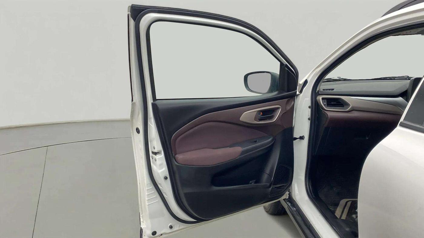 2023 Maruti FRONX DELTA PLUS 1.2L AGS, Petrol, Automatic, 12,256 km, LHS Front Door