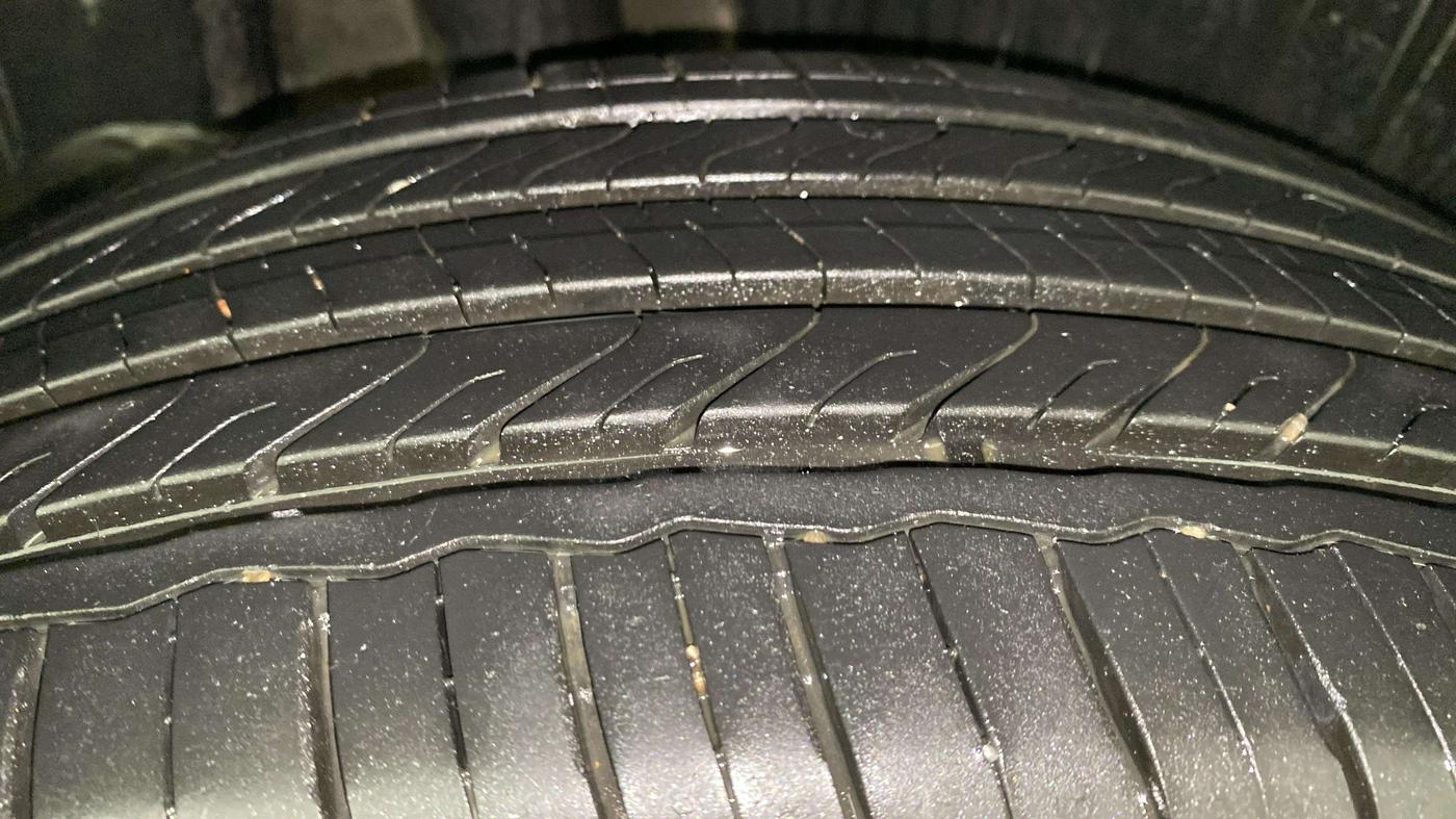2023 Maruti FRONX DELTA PLUS 1.2L AGS, Petrol, Automatic, 12,256 km, Right Rear Tyre Tread