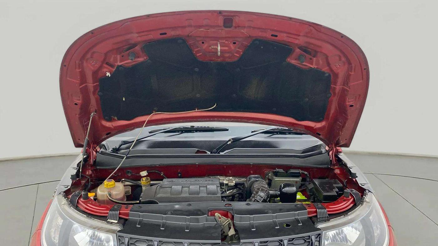 2017 Mahindra KUV 100 NXT K2+ P 6 STR, Petrol, Manual, 32,796 km, Open Bonet