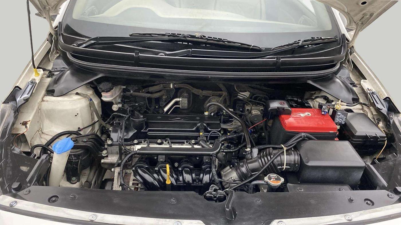 2014 Hyundai Elite i20 SPORTZ 1.2 (O), Petrol, Manual, 33,901 km, Engine View