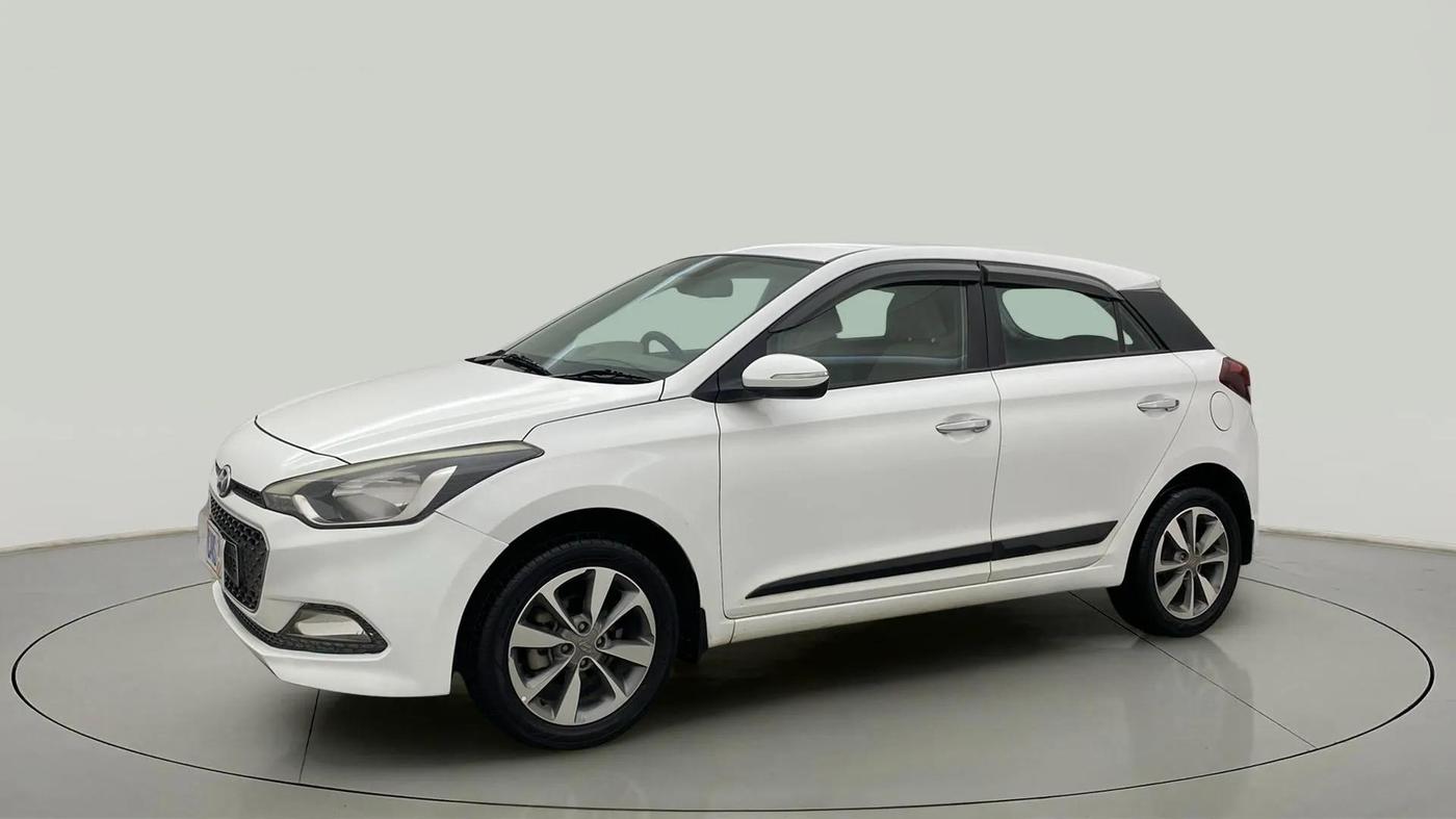 2014 Hyundai Elite i20 SPORTZ 1.2 (O), Petrol, Manual, 33,901 km, Left Front Diagonal