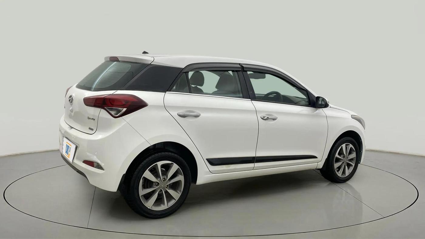 2014 Hyundai Elite i20 SPORTZ 1.2 (O), Petrol, Manual, 33,901 km, Right Back Diagonal