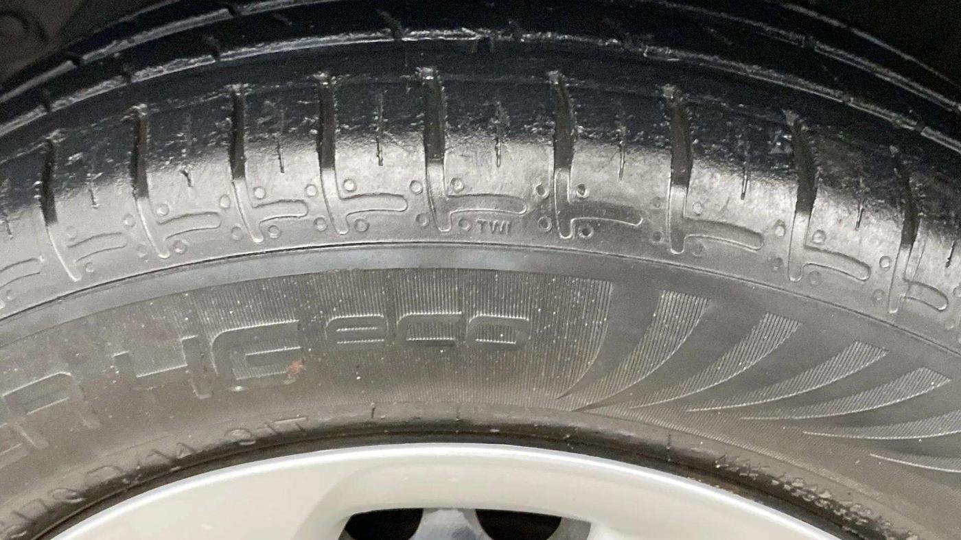 2021 Hyundai GRAND I10 NIOS MAGNA 1.2 KAPPA VTVT, Petrol, Manual, 45,789 km, Left Rear Tyre Tread