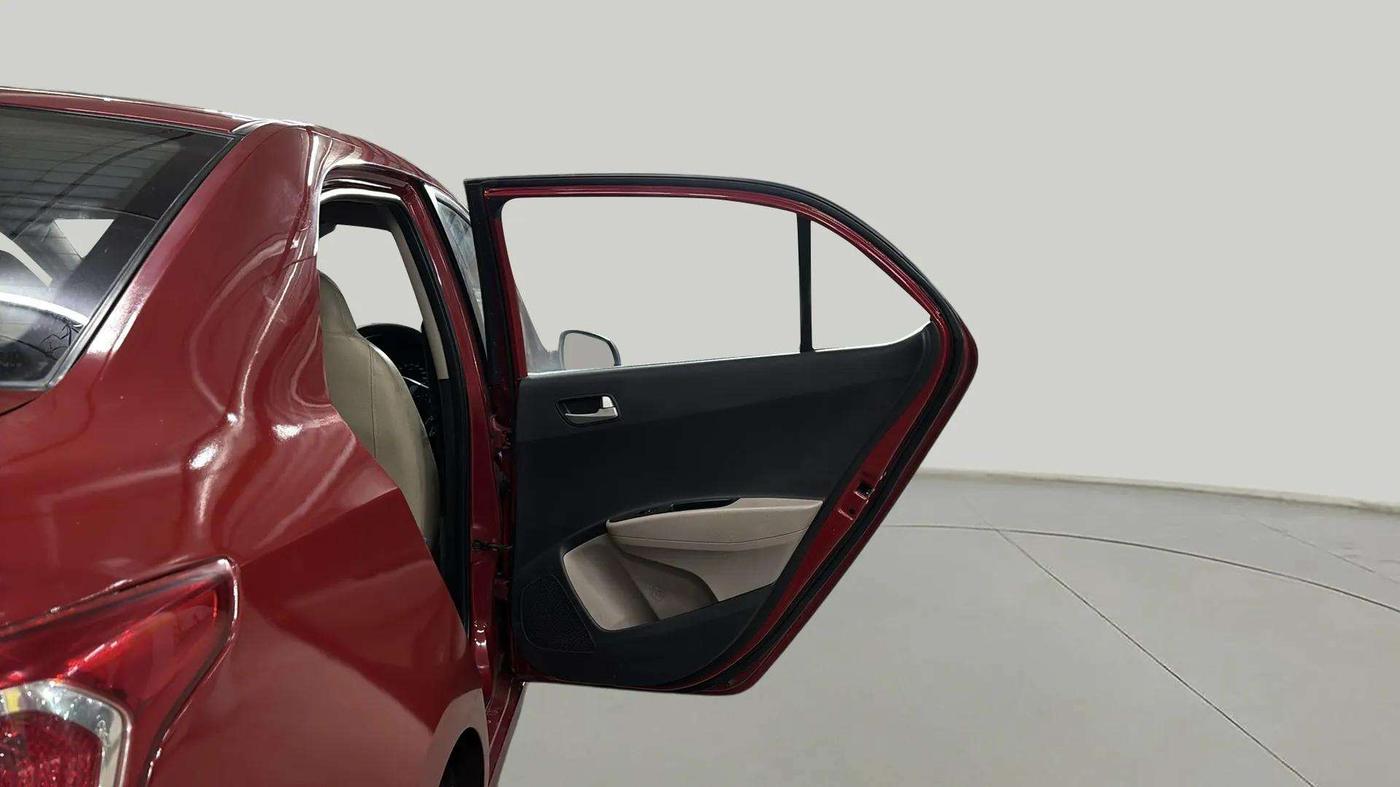 2014 Hyundai Xcent S (O) 1.2, Petrol, Manual, 84,641 km, RHS Rear Door