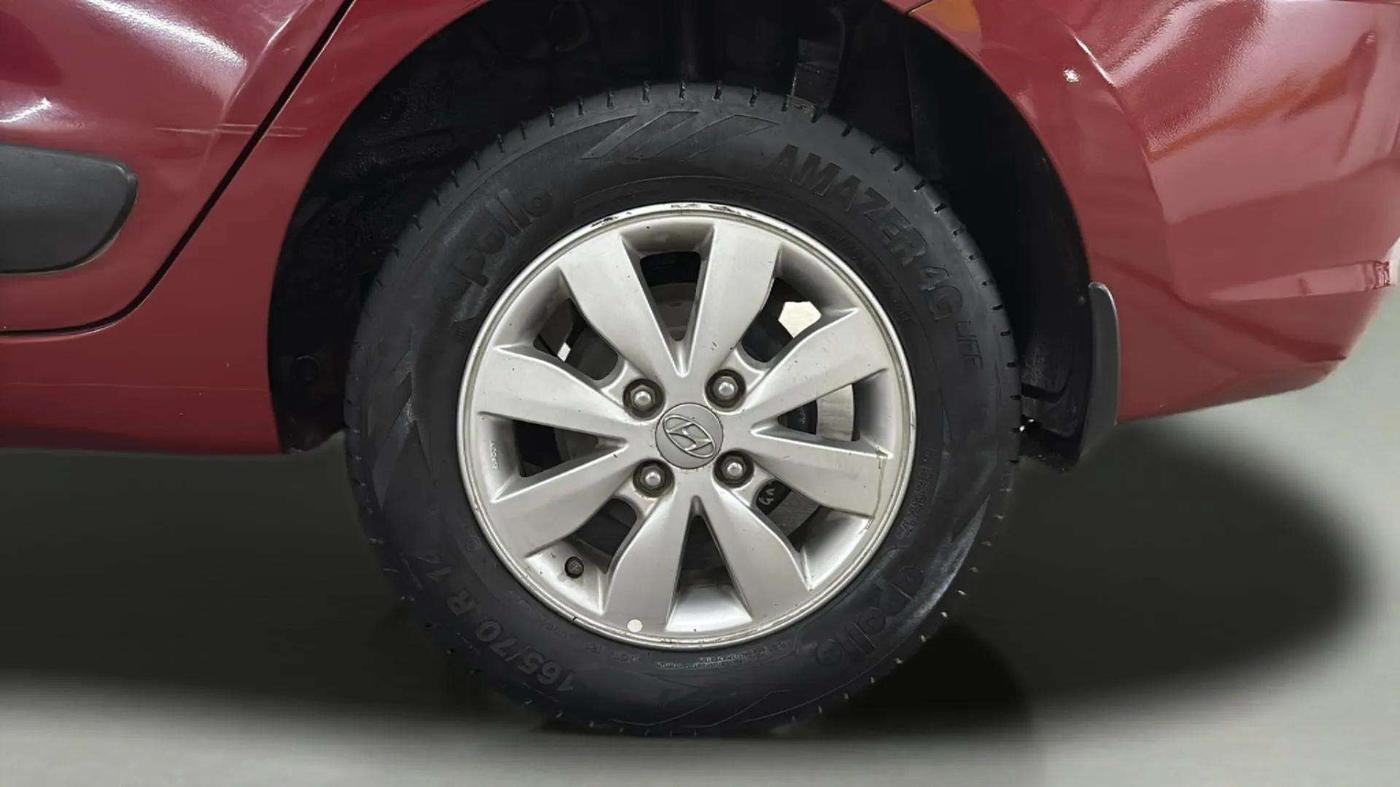 2014 Hyundai Xcent S (O) 1.2, Petrol, Manual, 84,641 km, Left Rear Wheel