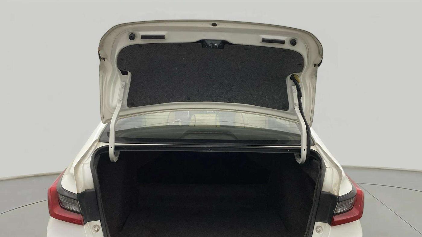 2020 Honda City 1.5L I-VTEC VX CVT, Petrol, Automatic, 45,747 km, Boot Door Open