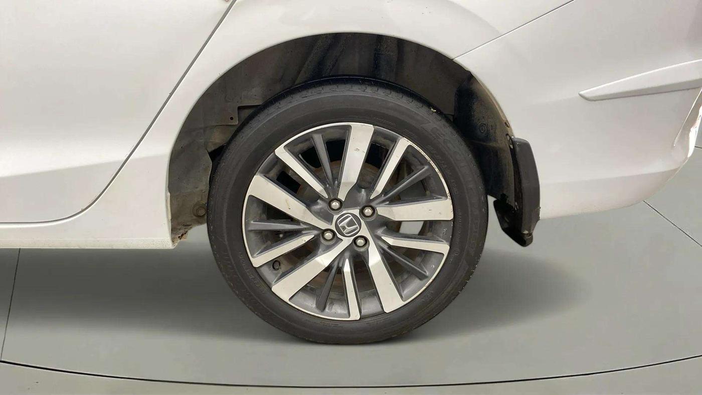 2020 Honda City 1.5L I-VTEC VX CVT, Petrol, Automatic, 45,747 km, Left Rear Wheel