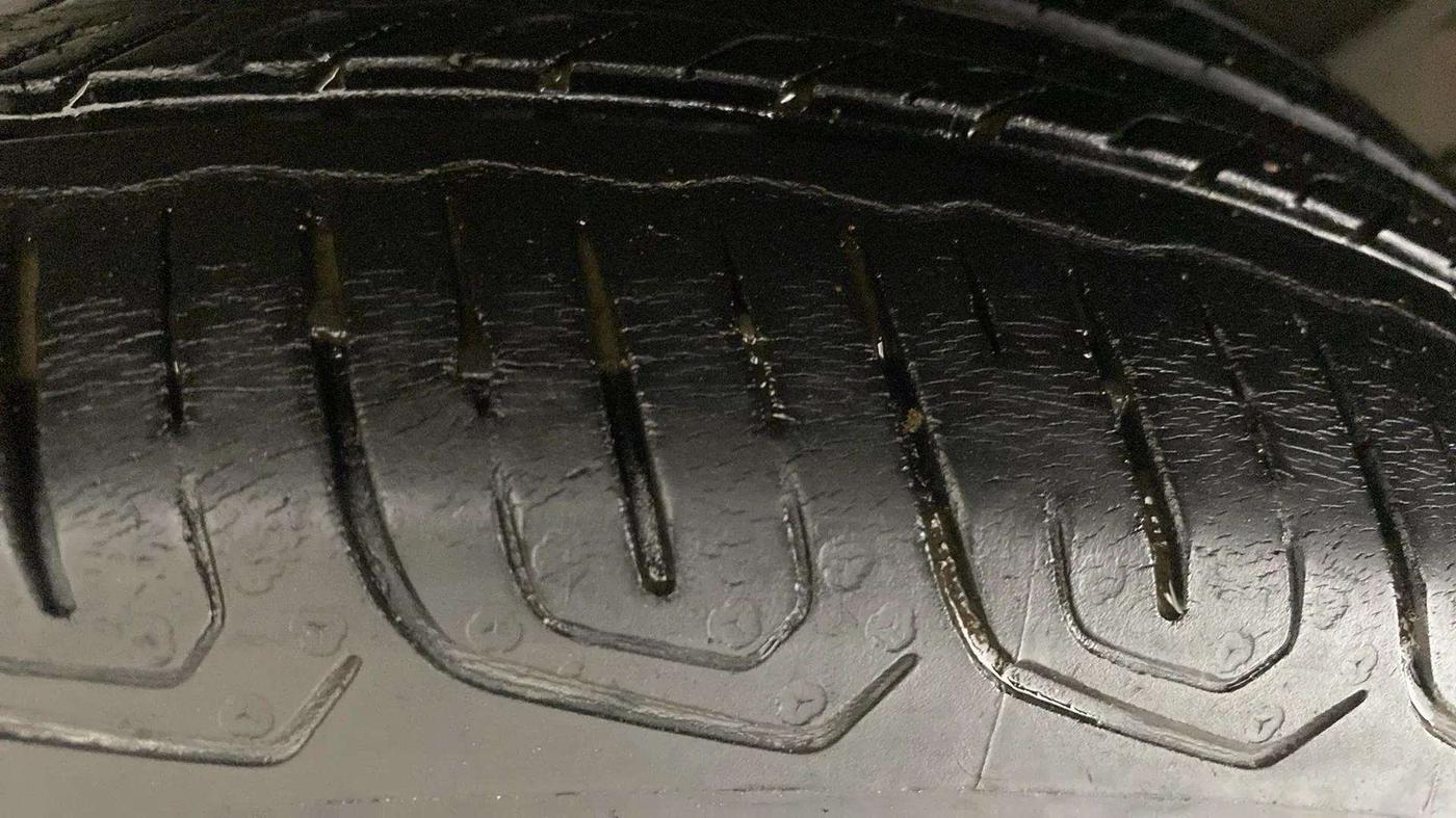 2022 Tata TIGOR XZ PLUS CNG, CNG, Manual, 36,876 km, Right Front Tyre Tread