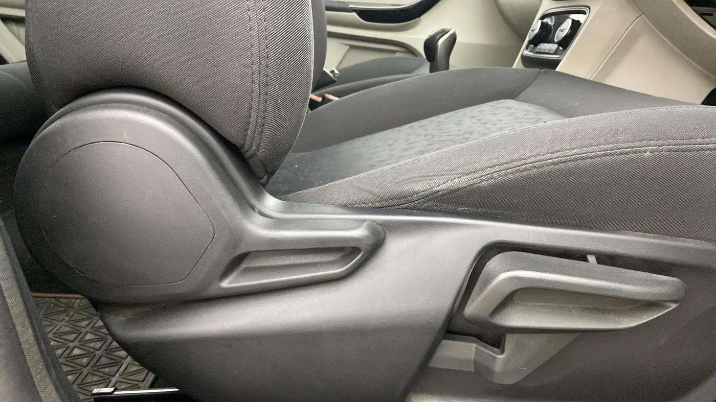 2022 Tata TIGOR XZ PLUS CNG, CNG, Manual, 36,876 km, Driver Side Adjustment Panel