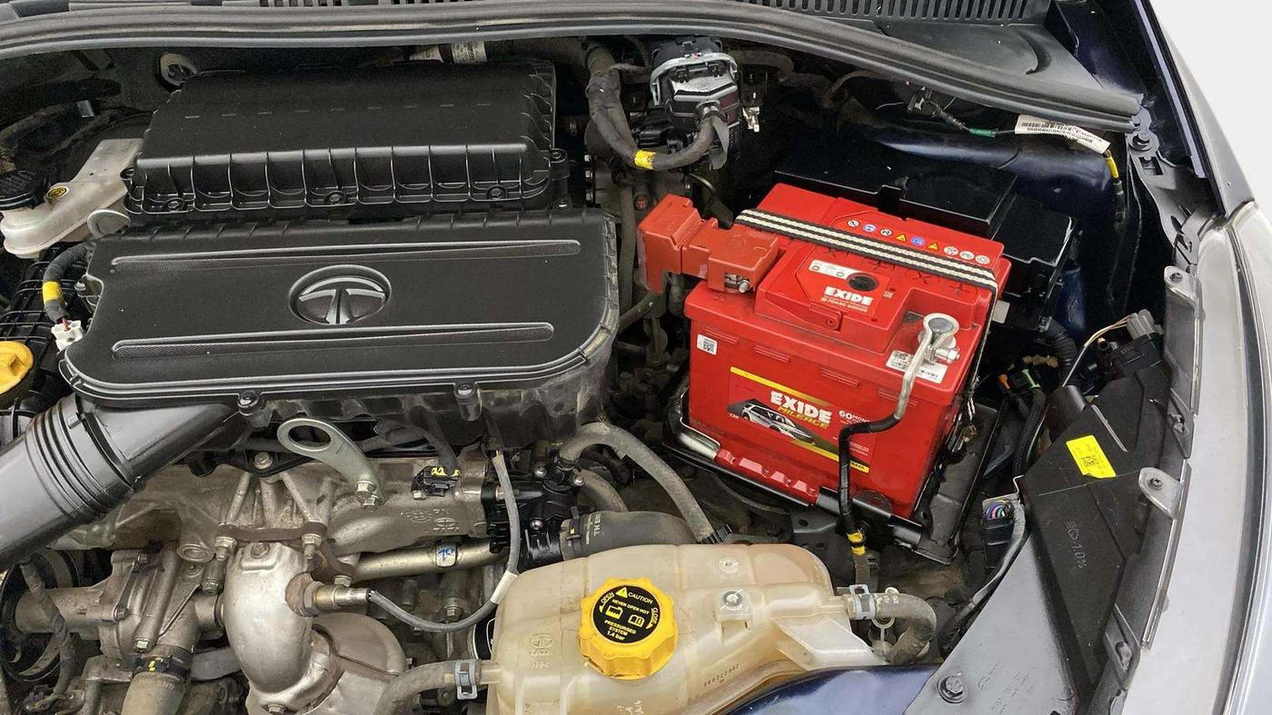 2022 Tata TIGOR XZ PLUS CNG, CNG, Manual, 36,876 km, Engine View - Left