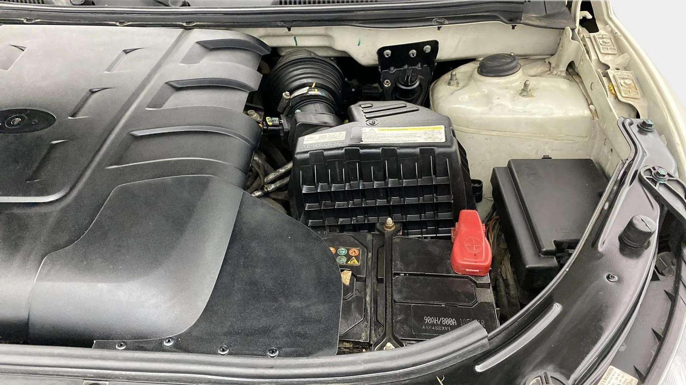 2021 Mahindra XUV500 W9 AT, Diesel, Automatic, 48,283 km, Engine View - Left