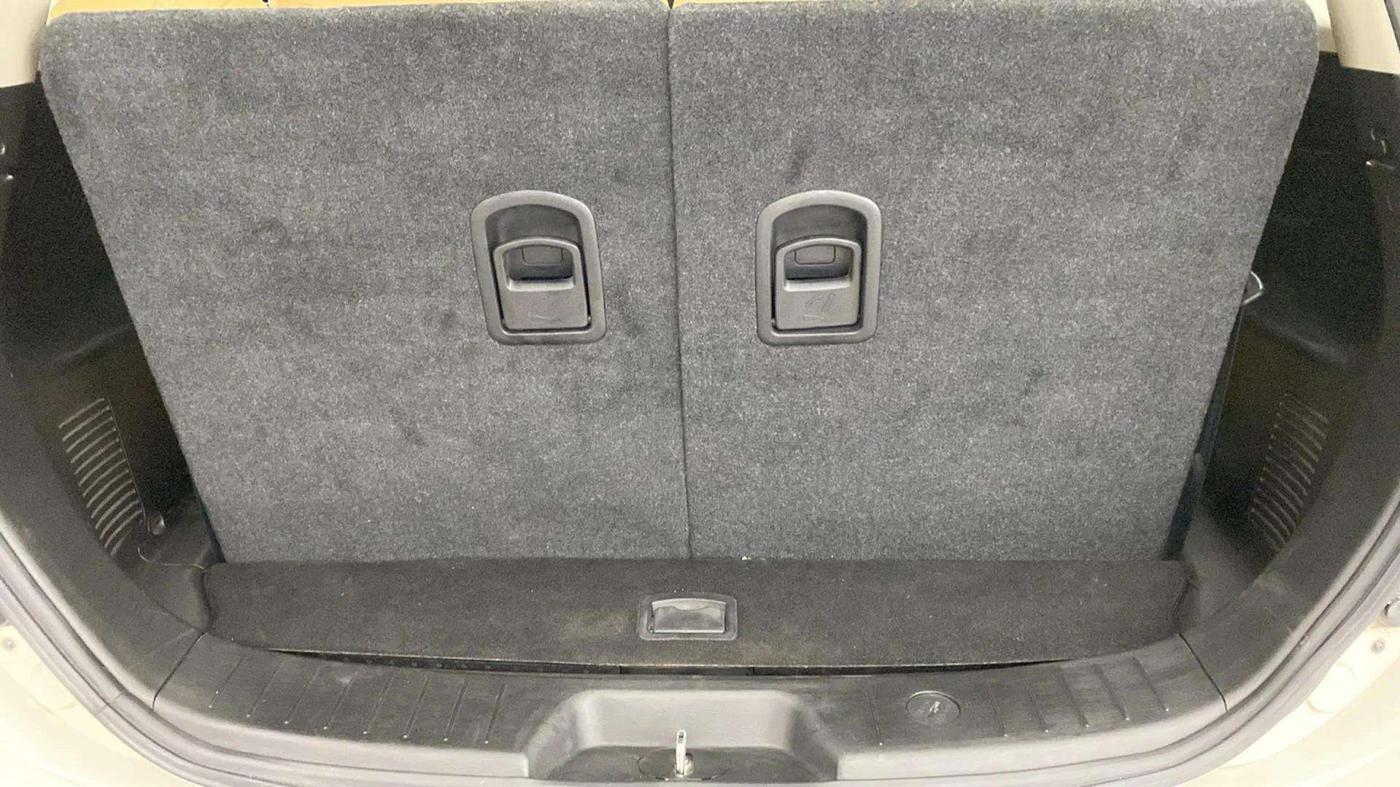 2021 Mahindra XUV500 W9 AT, Diesel, Automatic, 48,283 km, Boot Open Zoomed View