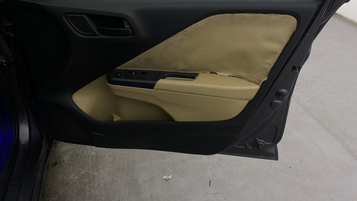 2018 Honda City 1.5L I-VTEC S MT, Petrol, Manual, 60,490 km, Driver Side Door Panels Control