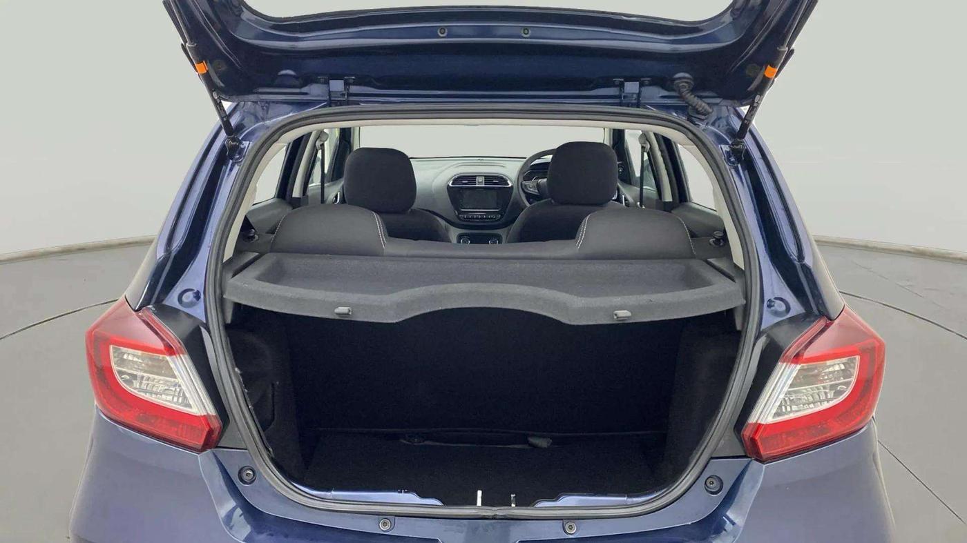 2021 Tata Tiago XZ PLUS PETROL, Petrol, Manual, 27,021 km, Boot Inside