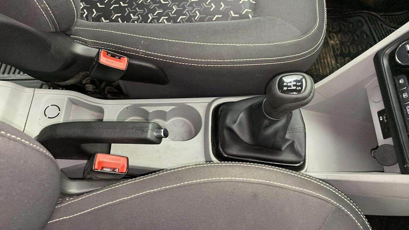 2021 Tata Tiago XZ PLUS PETROL, Petrol, Manual, 27,021 km, Gear Lever