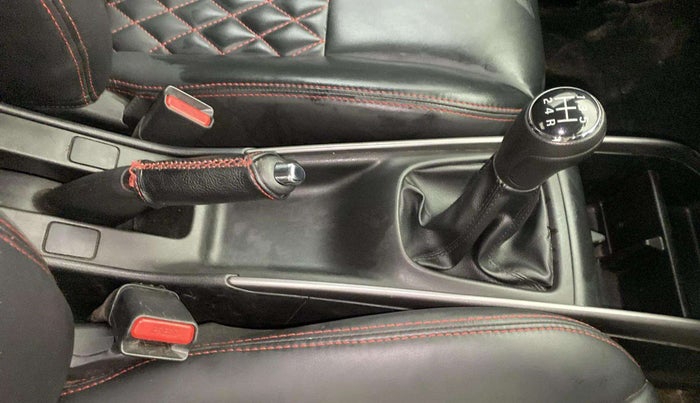 2020 Maruti Baleno ZETA PETROL 1.2, Petrol, Manual, 30,633 km, Gear Lever
