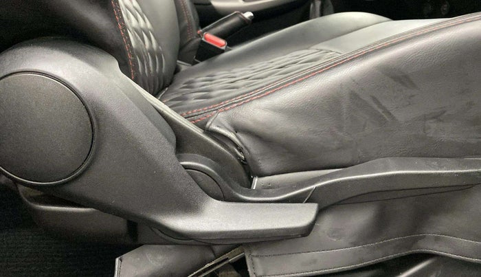 2020 Maruti Baleno ZETA PETROL 1.2, Petrol, Manual, 30,633 km, Driver Side Adjustment Panel