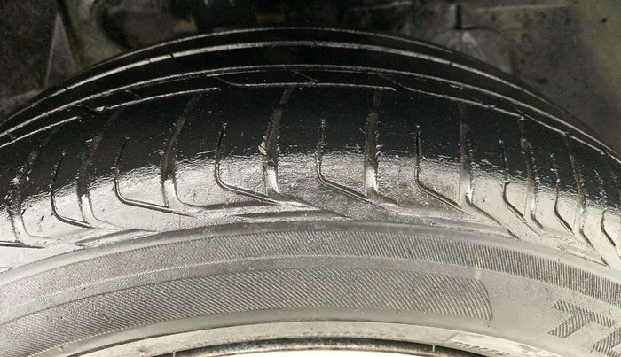2023 Tata NEXON XM PETROL, Petrol, Manual, 63,894 km, Right Front Tyre Tread