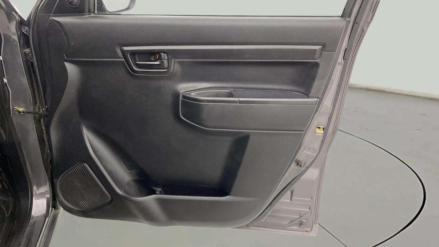 2020 Maruti S PRESSO VXI+, Petrol, Manual, 77,180 km, Driver Side Door Panels Control